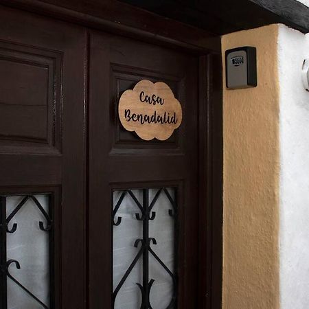 Casabenadalid. Casa Rural Con Piscina. 외부 사진