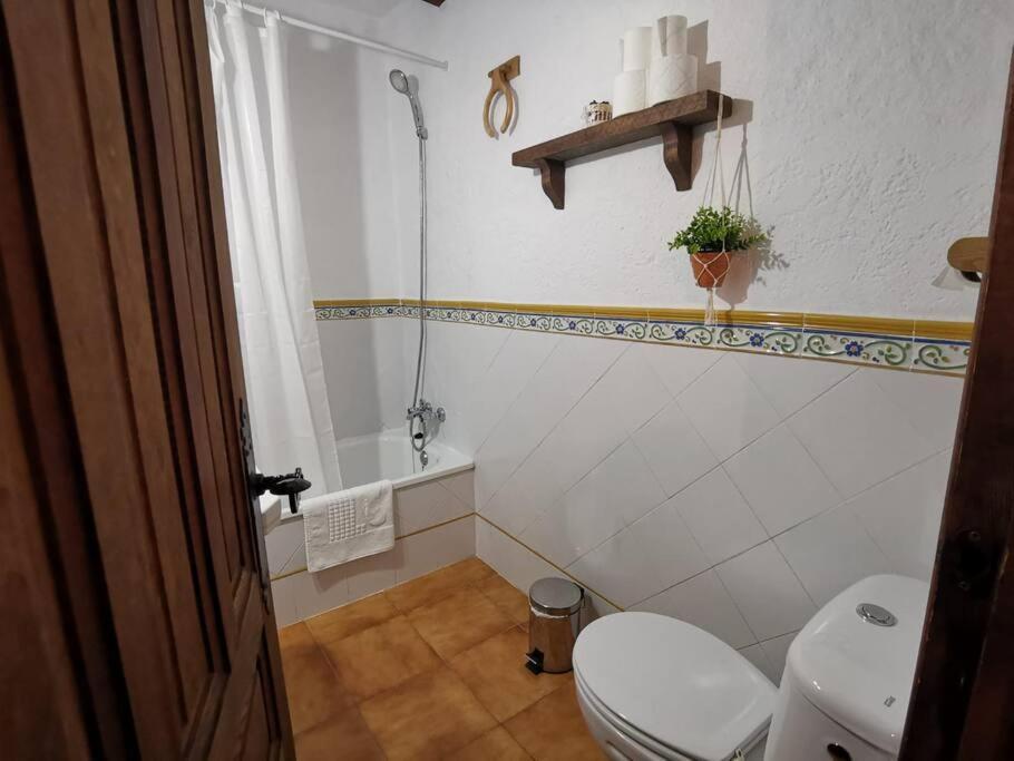 Casabenadalid. Casa Rural Con Piscina. 외부 사진